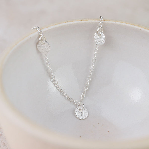 Sterling Silver Short Circle Charm Necklace